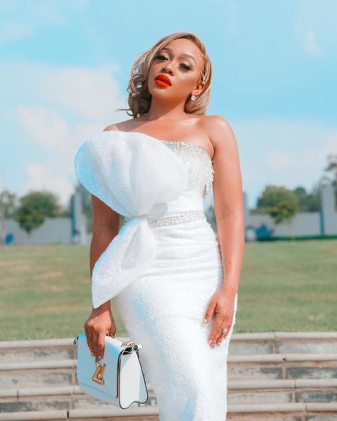 All The #SomhaleWhiteWedding Guest Looks That Completely Stopped Us in Our Tracks | BN Style Lungile Thabethe, Somizi Mhlongo, Lerato Kganyago, Thando Thabethe, Khanyi Mbau, Boity Thulo, Ayanda Thabethe, Minnie Dlamini, Dj Zinhle