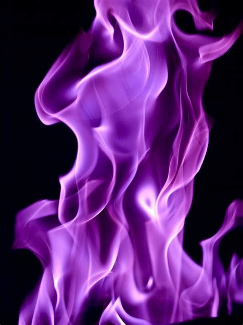 Purple Flames Wallpaper Aesthetic - Liquid Fire | # Airbrush Skull, Purple Aura, Purple Flame, Violet Aesthetic, Fire Flames, Valentine Background, Flame Art, Purple Fire, Magic Aesthetic