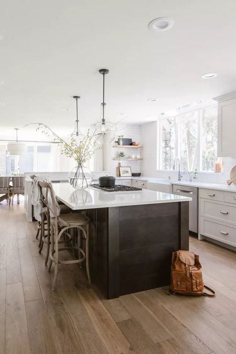 Dark Brown Kitchen, Modern Rustic Kitchen, Island With Stove, Kitchen Island With Stove, Kitchen Island Tops, Wood Kitchen Island, Dark Kitchen, Brown Kitchens, Transitional Kitchen