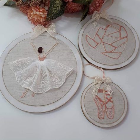 Ballerina Embroidery Patterns, Ballet Embroidery Designs, Ballet Embroidery, Embroidered Ballerina, Ballerina Embroidery, Embroidered Wall Art, Paper Embroidery, Needlework Patterns, Needle Book