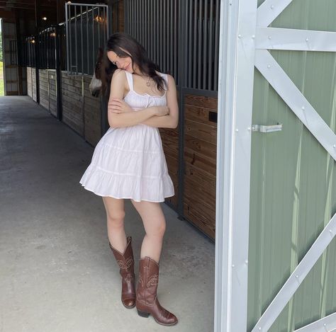 Farmer Coquette, Farmers Daughter Aesthetic Outfits, Sundress With Boots, Western Dresses With Boots, How To Style Cowboy Boots, Sundress And Cowboy Boots, Farmers Daughter Outfit, Country Sundress, Cowboy Boots With Dress