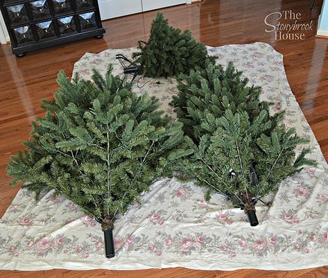 How To Make A Christmas Tree Storage Bag Diy Christmas Tree Storage Bag, Diy Christmas Tree Storage, Christmas Ornament Storage Diy, Half Christmas Tree, Christmas Tree Bag, Christmas Ornament Storage, Christmas Tree Storage Bag, Fake Christmas Trees, Christmas Tree Storage