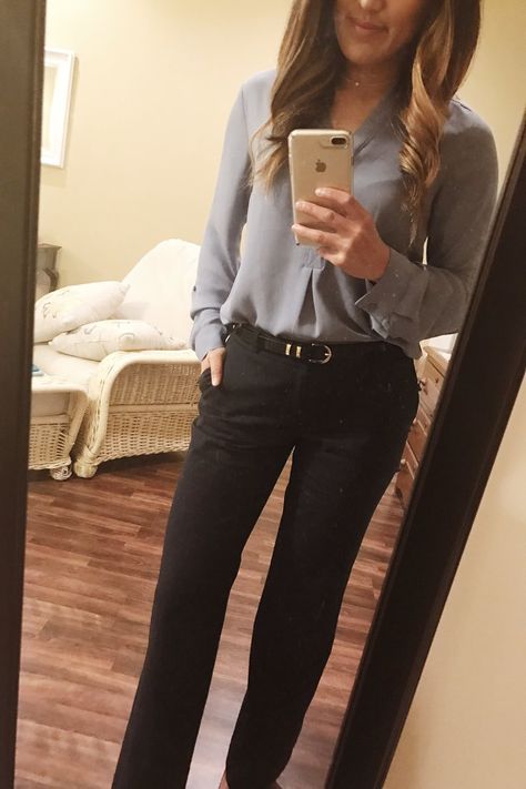 Business Casual Outfit Ideas Medical School Interview Outfit, Business Casual Outfit Ideas, Work Outfits Frauen, Job Interview Outfit, Interview Attire, Business Casual Outfit, Casual Outfit Ideas, Cute Work Outfits, Look Formal