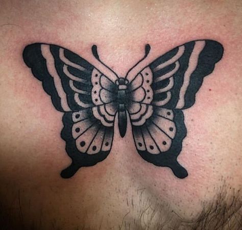 Black Traditional Butterfly Tattoo, Traditional Butterflies Tattoo, Classic Butterfly Tattoo, Butterfly American Traditional Tattoo, Traditional Moth Tattoo Color, American Traditional Butterfly Tattoo Black, Black And Gray Butterfly Tattoo, Old School Tattoo Women, Trad Moth Tattoo