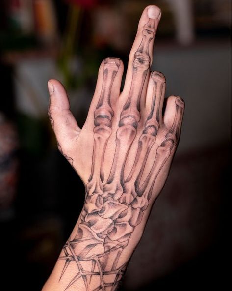 Tattoo Ideas For Men Full Body Skeleton Tattoo, Skeleton Hand Tattoos Men, Hand Tattoos For Guys Skeleton, Hand Tattoos For Guys Men Design, Skeleton Tattoo Hand Men, Skeleton Hand Tattoos Women, Hand Bones Tattoo, Skeleton Hand Tattoos For Guys, Skeleton Finger Tattoo