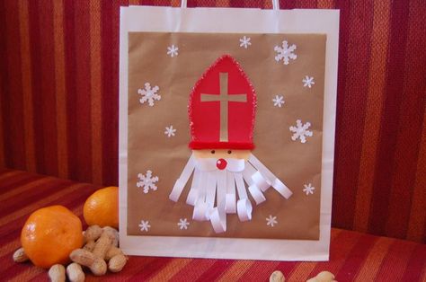 Catholic Kids Activities, Saints For Kids, Winter Kindergarten, Christmas Kindergarten, Advent For Kids, St Nicolas, Saint Nicolas, Winter Crafts For Kids, Preschool Christmas