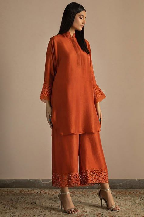 Dresses Indian Designer, Co Ords Outfits Indian, Party Wear Dresses Indian, Deepak Perwani, Cutwork Lace, Co Ords Outfits, Color Combinations For Clothes, Long Kurti Designs, Cotton Kurti Designs