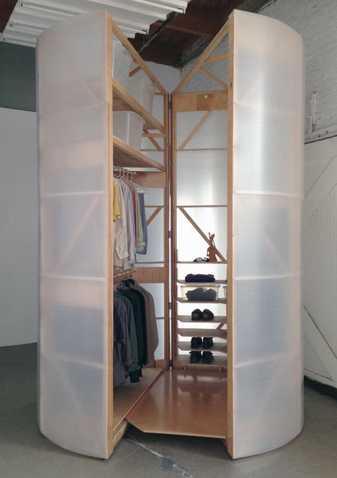 Tucking this idea away in case I ever live in a studio apartment...this might also work for the girls room Portable Furniture Design, Studio Apartment Closet, Portable Furniture, Walking Closet, Portable Closet, Convertible Furniture, Kiosk, Decor Furniture, 인테리어 디자인