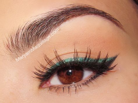 <3 Prom Green Eye Makeup, Eyeliner Verde, Lancome Eyeliner, Khol Eyeliner, Maquillage On Fleek, Green Eyeliner, Make Up Tutorials, Smink Inspiration, Green Makeup