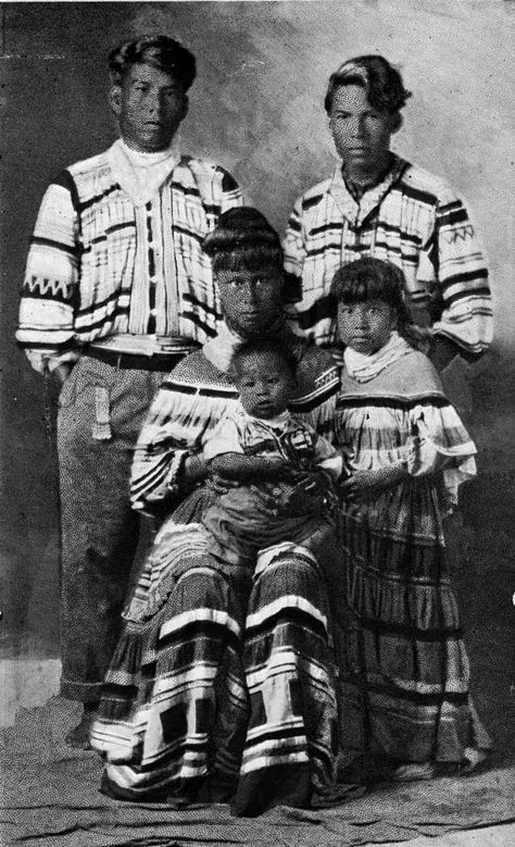 black seminoles | Seminole Indian family - Florida Black Seminoles Florida, Black Seminoles, Seminole Tribe, Seminole Patchwork, Seminole Indians, Aboriginal American, American Indian History, Indian Family, Black Indians