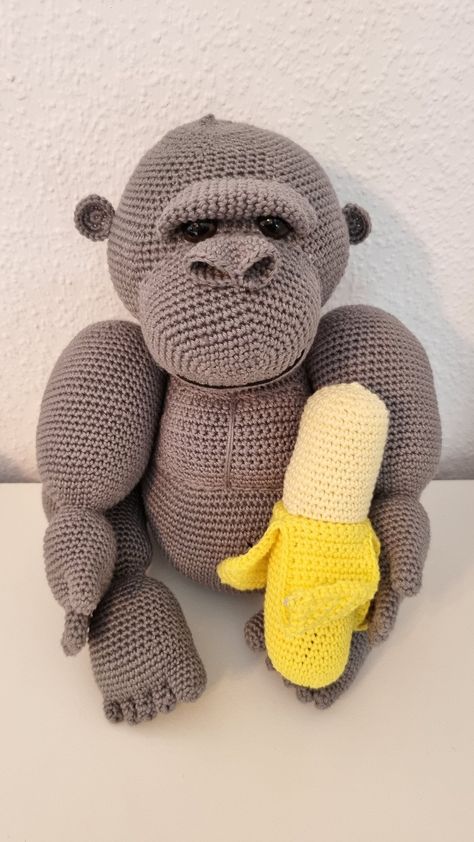 crochet toys Crochet Amigurumi Free Patterns Gorilla, Gorilla Amigurumi Free Pattern, Free Crochet Gorilla Patterns, Gorilla Crochet Pattern, Gorilla Crochet Pattern Free, Amigurumi Gorilla, Crochet Gorilla, Crochet Xmas Gifts, Ocean Patterns