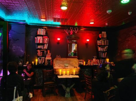 A Horror-Themed Bar With Scary Good Drinks, The Merry Shelley In New York Is A Must-Visit Horror Themed Restaurant, Gothic Bar, Library Bar, Good Drinks, Tea And Books, Horror Novel, Electric Candles, Horror Books, Love Halloween