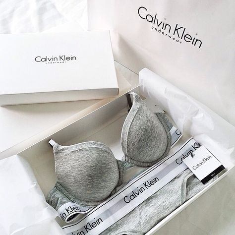 Luxury Tumblr, Calvin Klein Bra, Intimo Calvin Klein, My Calvins, Wishlist 2024, Men Streetwear, Cotton Bras, Birthday Wishlist, Bras And Panties