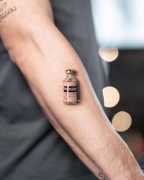 Insulin Tattoo, Thumb Tattoos, Pop Art Tattoos, Tato Minimal, Bottle Tattoo, Handpoke Tattoo, 3d Tattoo, 1 Tattoo, Time Tattoos