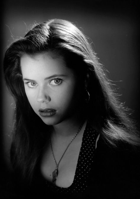 Fairuza Balk | vintagesalt: Fairuza Balk, 1992 Fairuza Balk 90s, Fairuza Balk, The Craft 1996, American History X, Punk Girl, Child Actors, Almost Famous, Famous Celebrities, Actors & Actresses