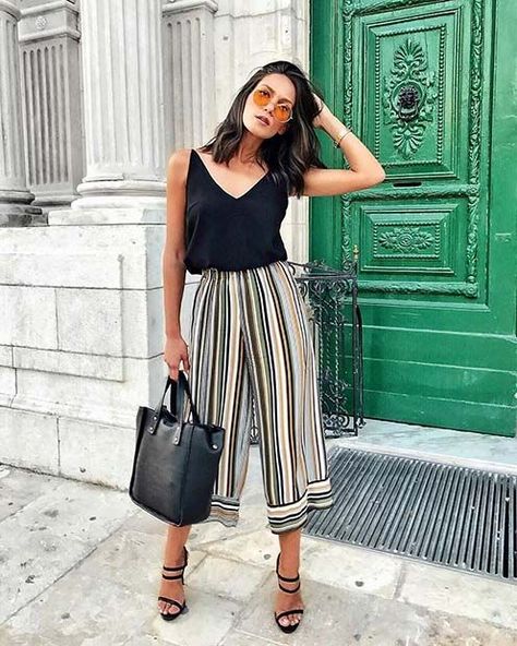 Summer Stripe Culottes Outfit Idea for Work #womesoutfits #outfitideas #summeroutfits #fashion #workoutfits Creative Work Outfit, Comfortable Work Clothes, Elegant Summer Outfits, Work Outfit Inspiration, Super Women, Women Ideas, Summer Work, Summer Work Outfits, Ideas Outfit