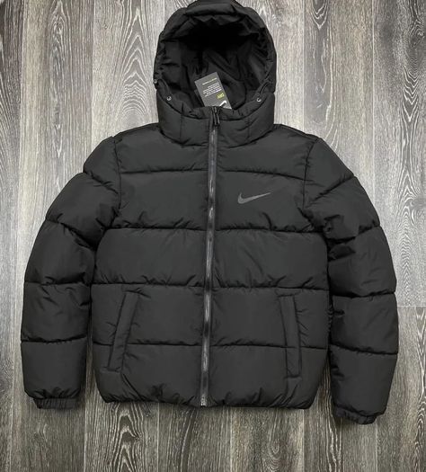 Black Jacket Outfit, Puffy Winter Jacket, The North Face 1996 Retro Nuptse, Drippy Outfit, Black Men Street Fashion, Men Street Fashion, Chill Fits, Cold Outfits, Street Style Outfits Men