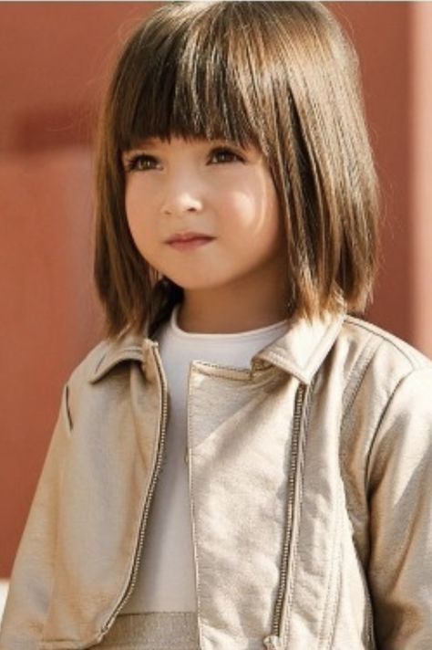 Toddler Fringe Haircut, Cute Haircuts For Girls 9-10, Medium Length Haircut Girls Kids, Toddler Bob With Bangs, Short Haircut Girls Kids, Kids Haircuts With Bangs, Baby Bob Haircut, Toddler Girl Bob Haircut, Child Haircut Girl