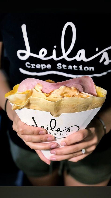 Leila's Crepe Station | New York Food Trucks | Crepe Catering Dessert Truck, Food Truck Desserts, Crepe Station, Crepe Bar, Crepes Party, France Food, Best Food Trucks, Food Truck Business, Catering Desserts