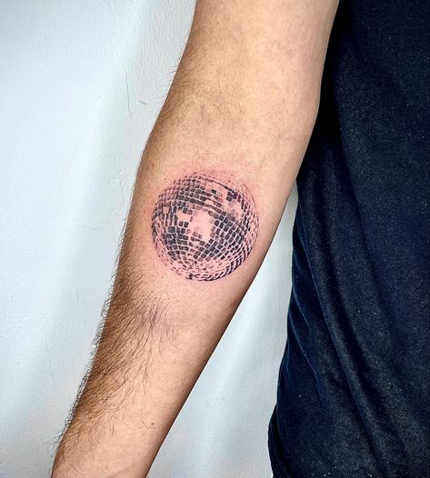 Heart Disco Ball, Disco Ball Tattoo, Sacred Heart Tattoo, Secret Tattoo, Sacred Heart Tattoos, Ball Tattoo, Greenpoint Brooklyn, Prison Tattoos, Single Line Tattoo