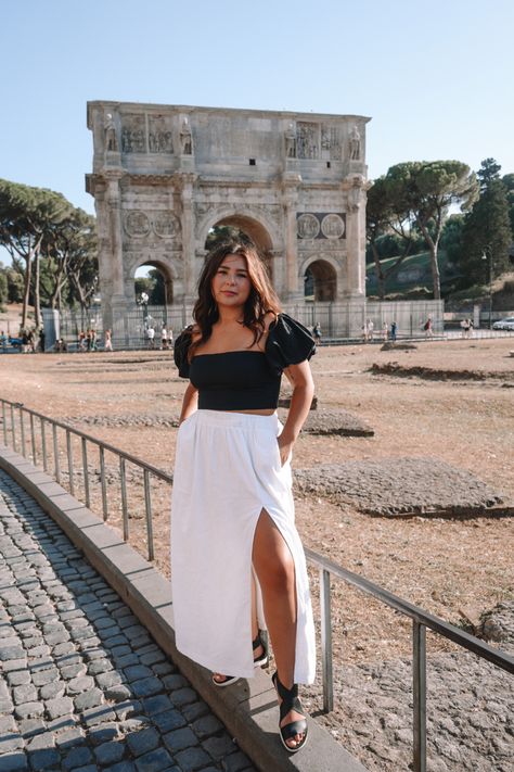 Curvy Italian Outfits, Europe Summer Outfits Curvy, European Summer Midsize, Plus Size Italy Outfits Summer, Midsize Italy Outfits, Italy Outfits Midsize, Greece Outfit Ideas Midsize, Europe Summer Outfits Midsize, Europe Outfits Midsize