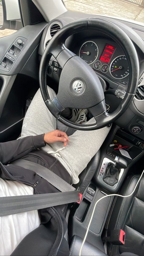 #vw #volkswagen #tiguan #tiguanrline #vwtiguan #cars #carinterior Vw Tiguan Interior, Tiguan Interior, Tiguan R Line, Compression Shirt Men, Volkswagen Tiguan, Vw Tiguan, Car Ideas, Compression Shirt, Vw Volkswagen