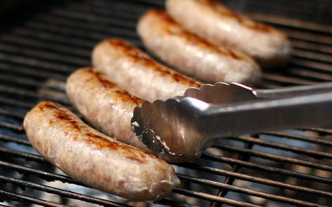 Brats On Smoker, Brats On Pellet Grill, Smoked Brats Pellet Grill, Pit Boss Pellet Smoker Recipes, How To Grill Sausage, Grill Brats, Brat Recipes, Smoked Brats, Pit Boss Pellet Grill Recipes