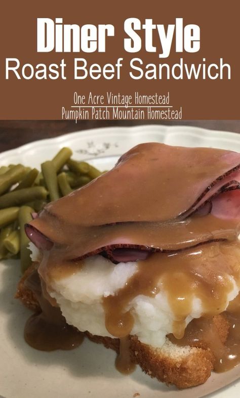 Roast Beef Manhattan Recipe, Roast Beef And Mashed Potatoes, Beef Manhattan, Roast Beef Deli Meat, Roast Beef Lunch, Deli Style Roast Beef, Deli Meat Recipes, Roast Beef Gravy, Hot Roast Beef Sandwiches