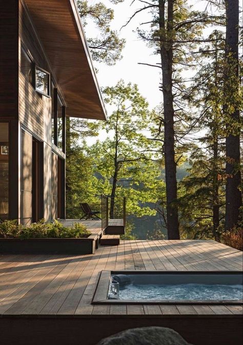 Wooden Pool, Lakeside Cabin, Beautiful Cabins, Casas Coloniales, Getaway Cabins, Have Inspiration, Modern Cabin, Cabin Life, Forest House