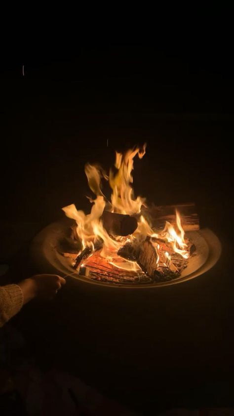 Born Fire Night, Born Fire, Fake Campfire, Fire Pit Video, Fire Night, Night Snap, Camping Friends, Marshmallow Fondant, Hidden Photos