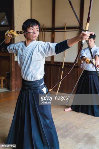 Kyudo Archery, Martial Artist, Archery, Japanese Art, Martial Arts, Character Design, Beauty, Design, Art