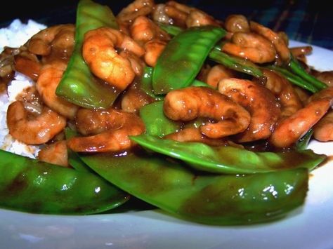 Shrimp With Snow Peas Recipe - Food.com Best Chinese Recipes, Snow Peas Recipe, Chinese Food Recipes, Peas Recipe, Quick Stir Fry, Best Chinese Food, Lo Mein, Pea Recipes, Snow Peas