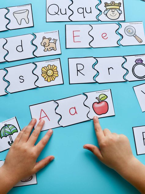 Get these Match the Letters with Pictures multisensory printables! Young learners in preschool and Kindergarten will get multisensory alphabet practice by matching uppercase and lowercase letters with colorful beginning sound pictures to build a solid foundation of alphabet knowledge, an early predictor of reading success. Alphabet Matching Games For Preschool, Alphabet Letter Matching Free Printable, Upper And Lowercase Letter Match Free Printable, Alphabet Matching Printables Free, Childminder Ideas, Uppercase Letters Printable, Uppercase And Lowercase Matching, Letter Matching Preschool, Letters With Pictures