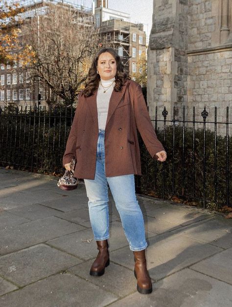 Curvy Winter Outfits, Chic Mom Outfits, Autumn Outfits Curvy, Outfit Links, Plus Size Winter Outfits, Blazer Outfits Casual, Plus Size Fall Outfit, Winter Fashion Outfits Casual, Stylish Work Attire