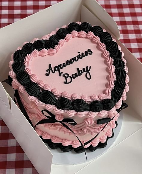 Black And Pink Heart Shaped Cake, Pink And Black Sweet 16 Cake, Aesthetic 21st Birthday Cake, Pink And Black Heart Cake, Scorpio Heart Cake, Black And Pink Birthday Cake, Vintage Sheet Cake, 19 Bday Cake, Pink And Black Birthday Cake