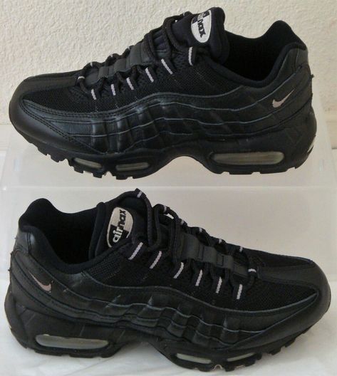 Brand New Nike Shoes Air Max 95 in Black and Light Taupe over Black colorway with Nike box   You are buying a brand new pair of Nike Air Max 95 timeless, classic sneakers. Check out the picture! This pair of shoes (Nike style # 609048 022) measures 25 centimeters in length and fits a men's US size 7, UK size 6, and Europe size 40. These sneaker model surpasses timeless style after more than 20 years since its release in 1995 and continues as a popular sneaker with its many redesigns using variou Nike Air Max 95 Outfit, Nike 95, Black Nike Shoes, New Nike Shoes, All Black Shoes, Catering Ideas, Cinderella Shoes, Ideas Food, Best Shoes For Men