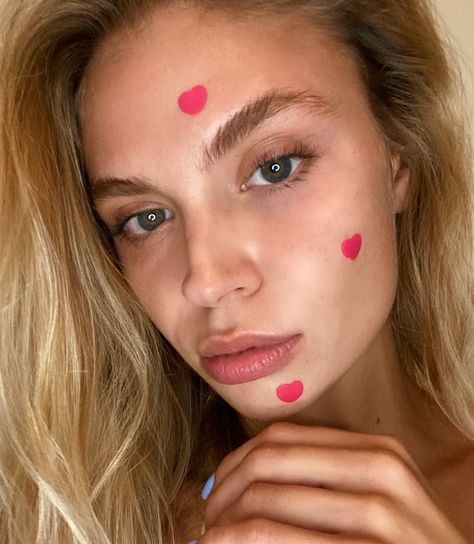 Get rid of blemishes with our heart shaped 100% hydrocolloid acne patches. Patches Aesthetic, Cute Selfies, Pimple Free Skin, Blind Pimple, Acne Patches, Pimples Under The Skin, Pimple Patches, How To Get Rid Of Pimples, Bad Vibes