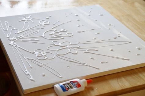 Glue Art on Canvas with Watercolor Paint Glue Art On Canvas, Alternative Painting, Hot Glue Art, Glue Art, Glue Painting, Canvas Art Projects, School Glue, Canvas Painting Diy, Stenciling