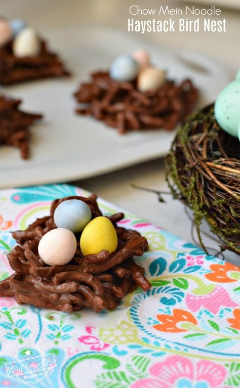 Haystack Cookie Recipe with Chow Mein Noodles made into adorable Bird Nests. Easy, no-bake recipe that's delicious and fun. Perfect for Easter or Spring. www.kidfriendlythingstodo.com #haystack #cookie #birdnest #easter #spring #treat #chocolate #nobake Easter Birds Nest, Haystack Cookies, Easter Side Dishes Recipes, Fun Easter Treats, Birds Nests, Easter Side Dishes, Easter Nests, Spring Treats, Chow Mein Noodles