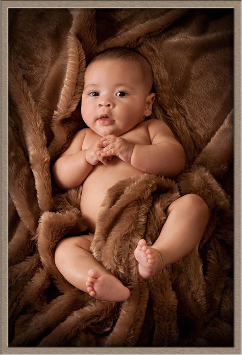 Three Month Baby, Valentines Baby Photos, Baby Picture Ideas, 3 Month Old Baby Pictures, Three Month Old Baby, Two Month Old Baby, 5 Month Baby, 2 Month Old Baby, 2 Month Baby