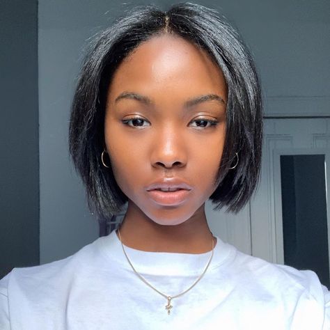 Bob For Black Women, Short Haircuts Black Hair, Short Hair Blowout, Bob Hairstyles For Black Women, Soft Era, Natural Hair Bob, Relaxed Hairstyles, 27 Club, Short Pixie Bob