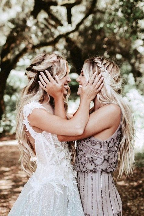 Bridesmaid Photo Ideas, Wedding Photo List, Bridesmaid Poses, Wedding Photography Bridal Party, Wedding Parties Pictures, Bridesmaid Pictures, Bridesmaid Photoshoot, Bridal Parties Pictures, Wedding Portrait Poses