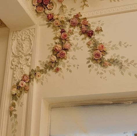 Decoration Shabby, Flower Ornaments, Dreamy Room, Room Deco, Dream Room Inspiration, 판타지 아트, Cute Room Decor, Dream Decor, Dream House Decor