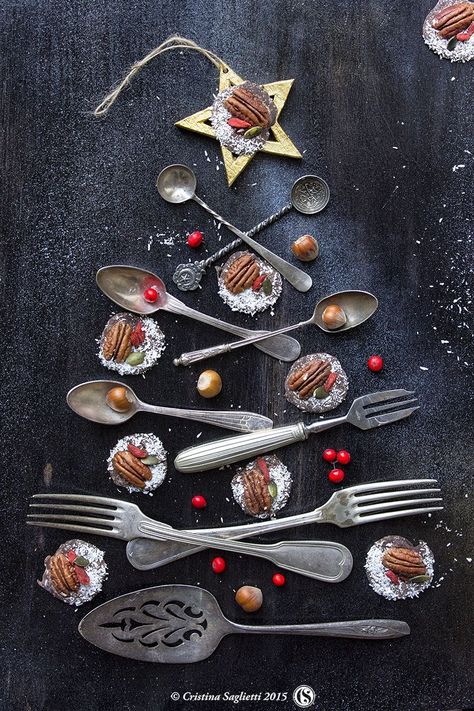 Christmas Food Photography, Food Art Photography, Jw Marriott, Christmas Inspo, Food Photography Styling, Jolie Photo, Food Poster, Creative Ads, Food Presentation