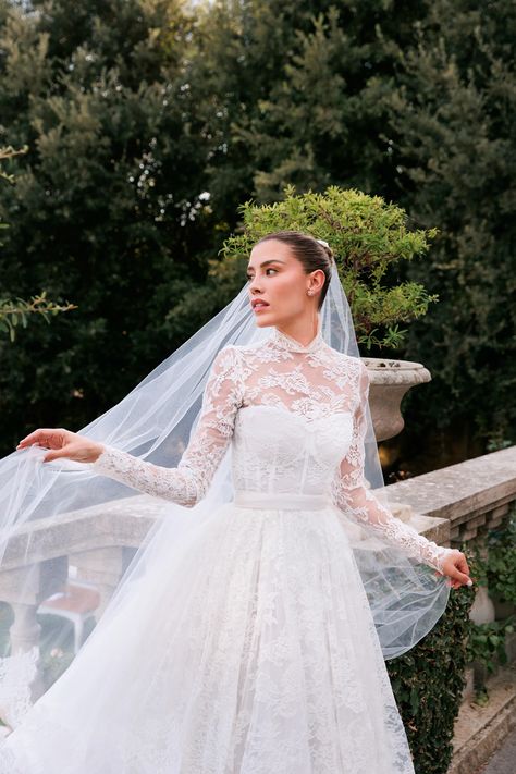 Inside Michelle Salas and Danilo Diaz’s Wedding in the Heart of the Tuscan Countryside | Vogue Michelle Salas, Bride Dress Simple, White Wedding Theme, Indian Saree Blouses Designs, Dress Guide, Beauty Inspo, Dream Wedding Ideas Dresses, Stunning Wedding Dresses, 2024 Wedding