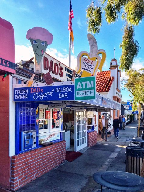 Frozen bananas were all the rage at one time, and this landmark beach 'bar' has their own version.  Very popular with visitors and locals, this place gets mobbed during the summer months.  Almost like a throwback to the 1940's era.  Very quaint. Balboa Island, Frozen Bananas, Beach Bar, Beach Bars, Beach Painting, Balboa, Newport Beach, Summer Months, One Time