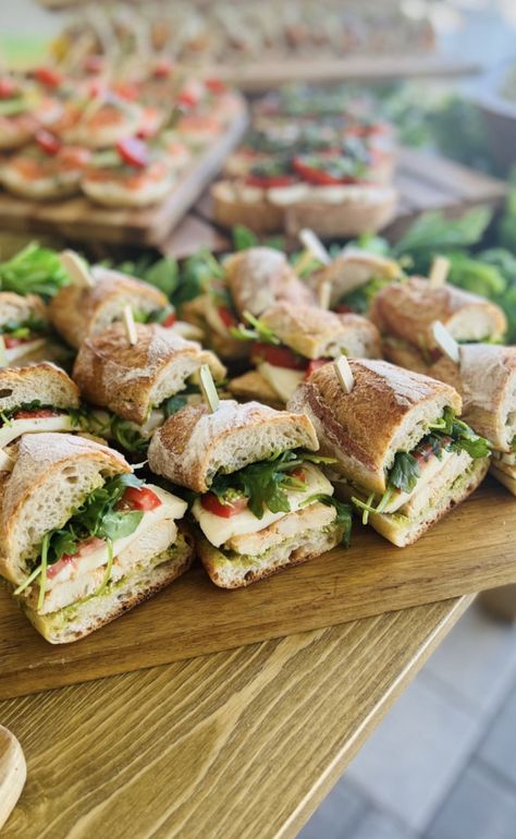 Fancy Mini Sandwiches, Baby Shower Sandwich Ideas, Party Sandwiches Ideas, Sandwich Wedding, Sandwich Charcuterie Board, Baby Shower Sandwiches, Sandwich Table, Sandwich Catering, Sandwich Buffet