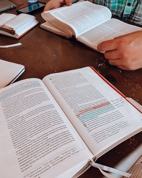 My boyfriend and I doing devotions together. Something I have always longed for in a relationship Couples Devotionals, Bible Board, College Vision Board, Dream Dates, Scripture Memorization, 2024 Goals, First Boyfriend, Memorization, Type One