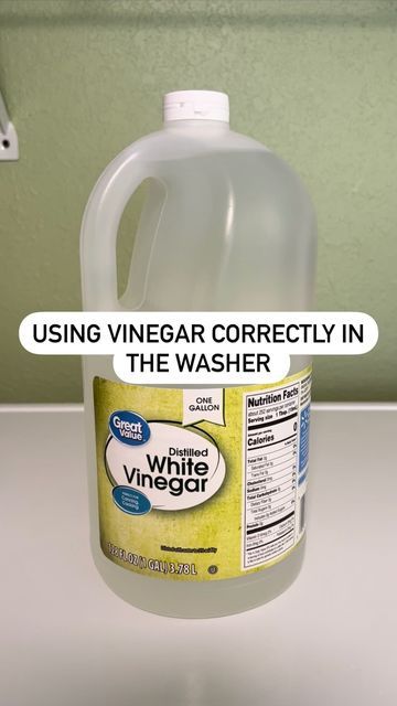 Vinegar Fabric Softener, Vinegar In Laundry, Speed Queen Washer, Uses For Vinegar, Fabric Softener Dispenser, Best Laundry Detergent, Laundry Detergent Sheets, Vinegar Dispenser, Vinegar Uses