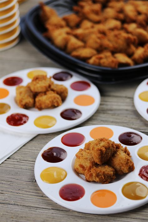 Chickfila Catering, Chick Fil A Wedding Catering, Chik Fil A Party, Chick Fil A Catering, Chick Fil A Birthday Party Theme, Chick Fil A Party, Chick Fil A Birthday, Chicken Bar, Chick Fil A Nuggets